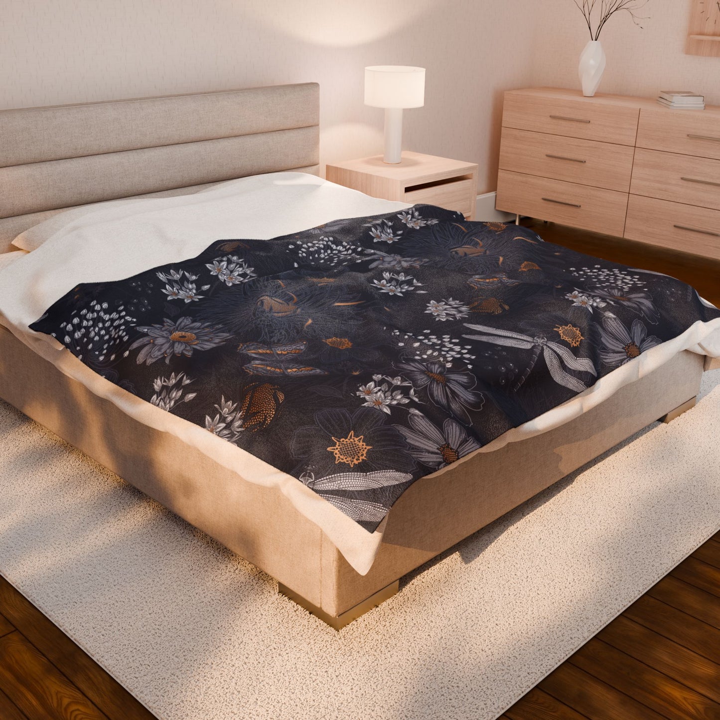Floral Velveteen Plush Blanket, Cozy Throw for Home Décor, Perfect Gift for Weddings, Birthdays, or Baby Showers, Soft Blanket