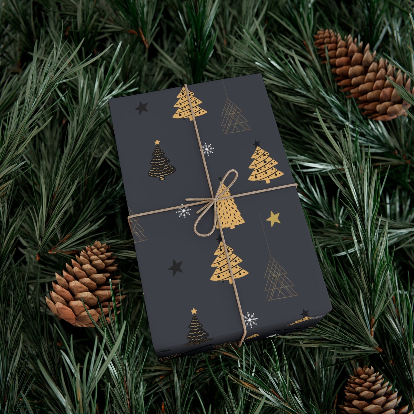 Elegant Black & Gold Holiday Gift Wrap Paper - Christmas Tree & Star Design