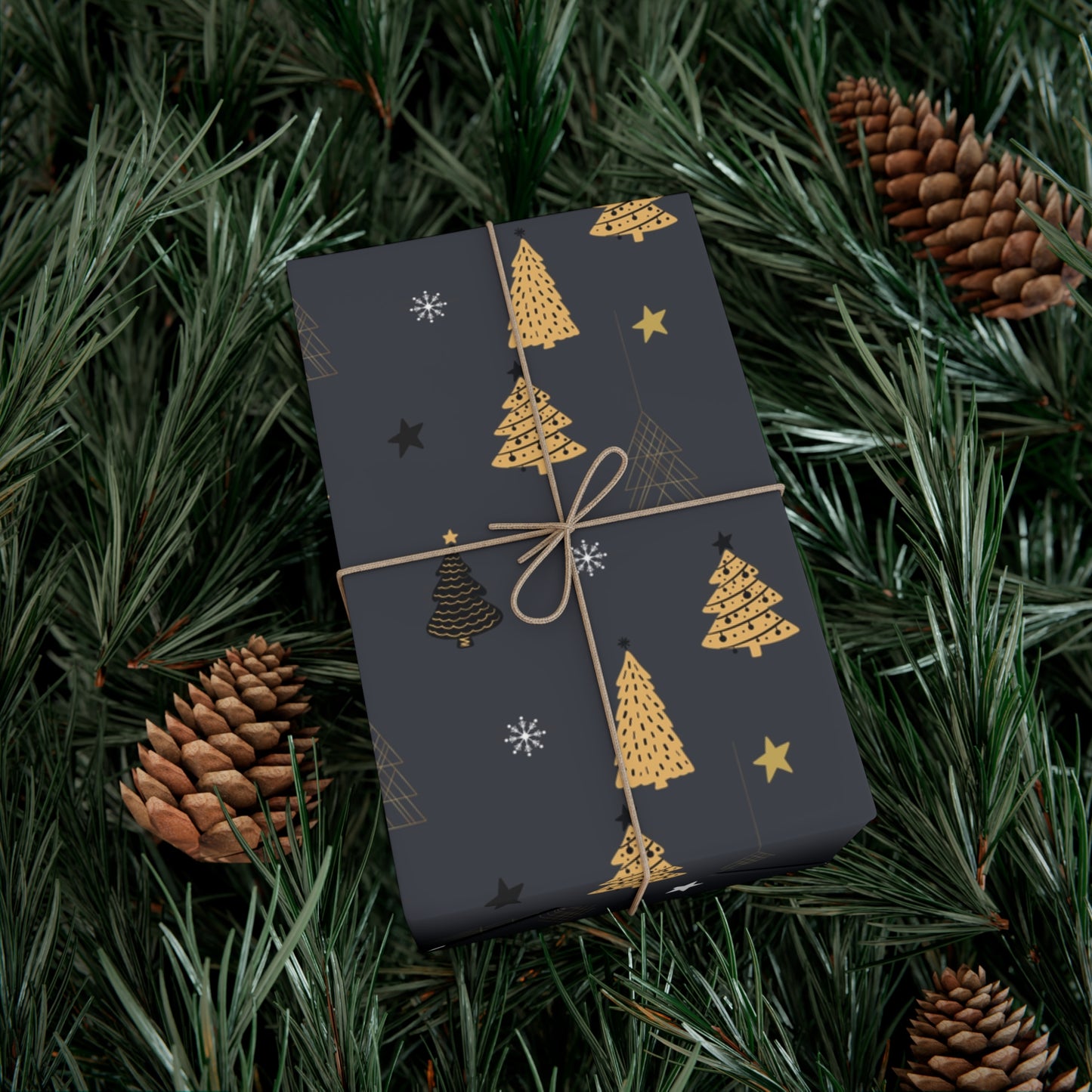 Elegant Black & Gold Holiday Gift Wrap Paper - Christmas Tree & Star Design