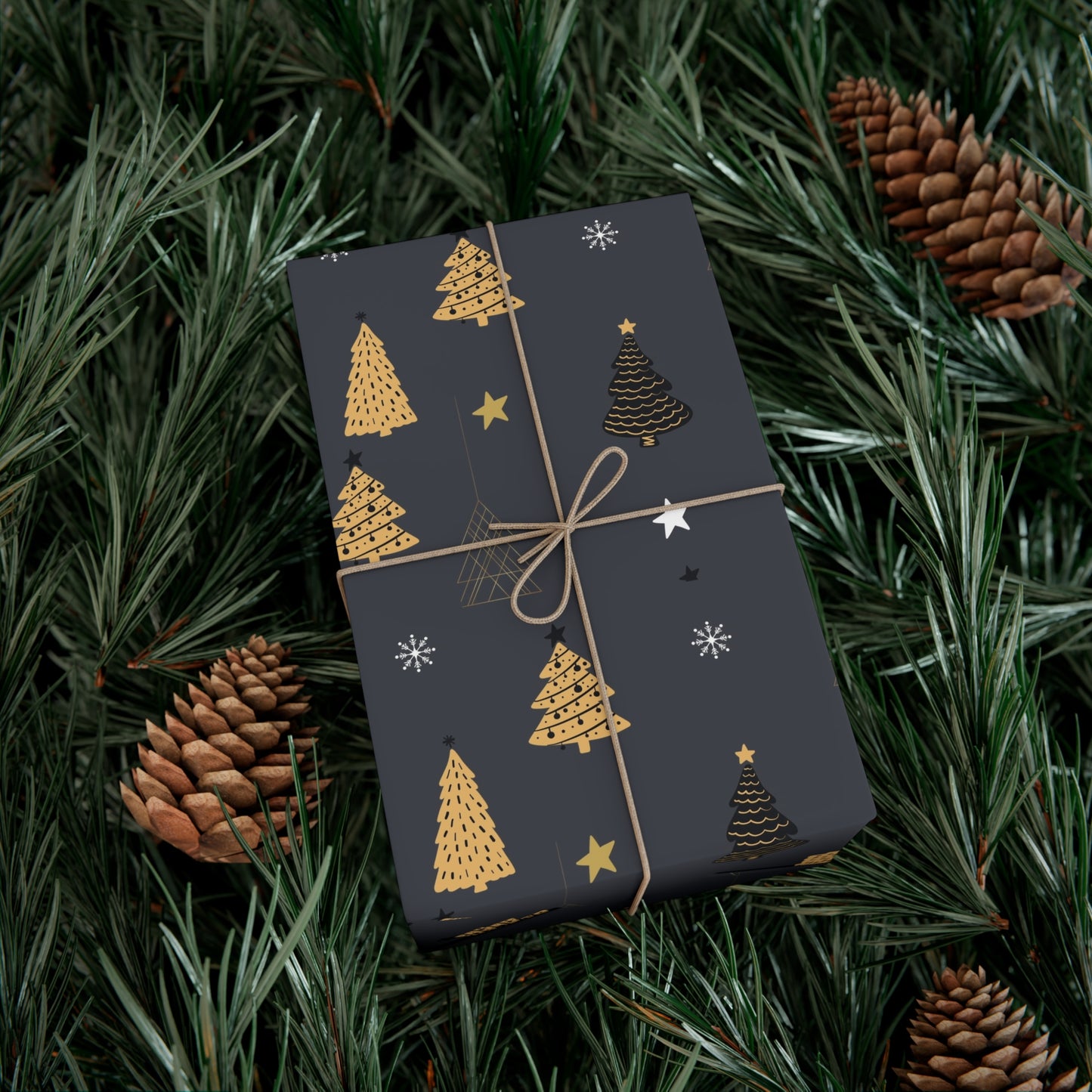 Elegant Black & Gold Holiday Gift Wrap Paper - Christmas Tree & Star Design